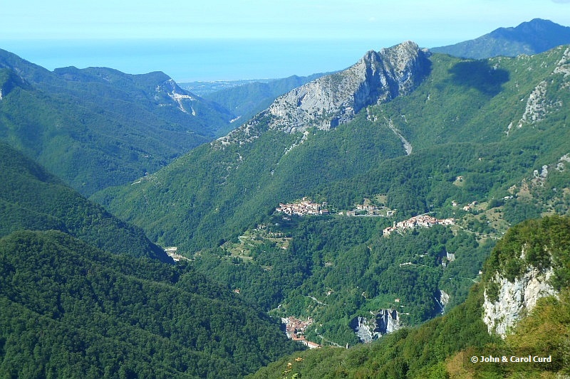 P1030141 ascending Monte Forato.JPG